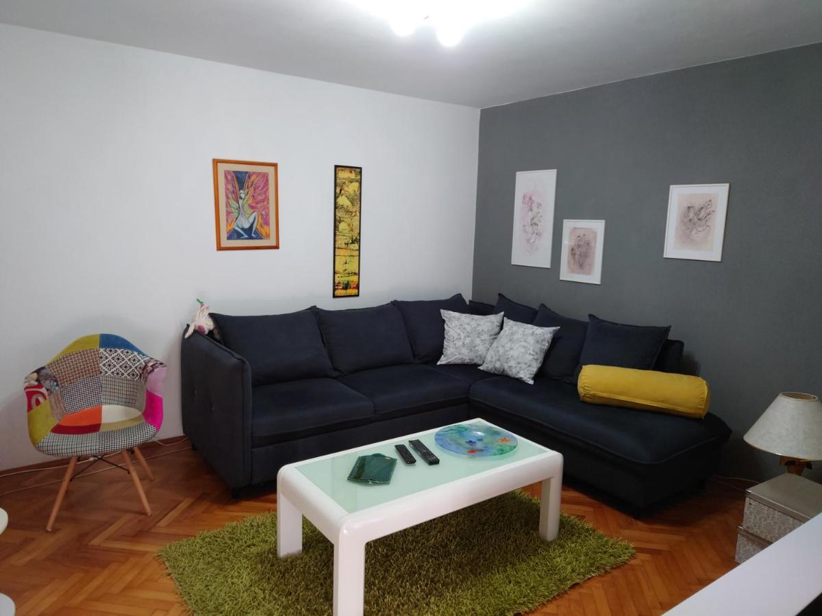 Apartmani Lea Ядраново Екстериор снимка